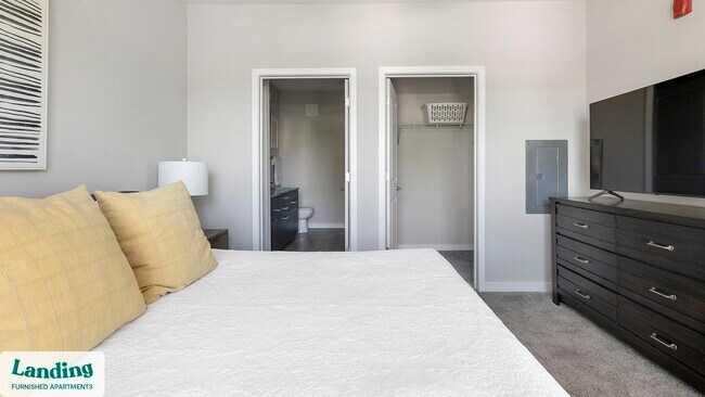 Photo - 393 Johns Rd NW Unit 7202