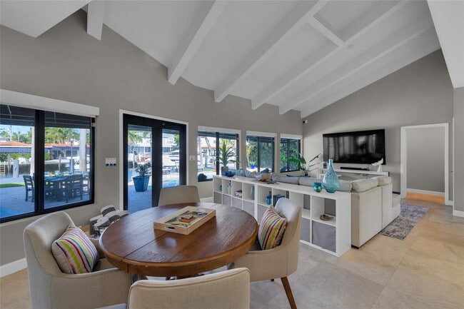 Photo - 616 Riviera Isle Dr