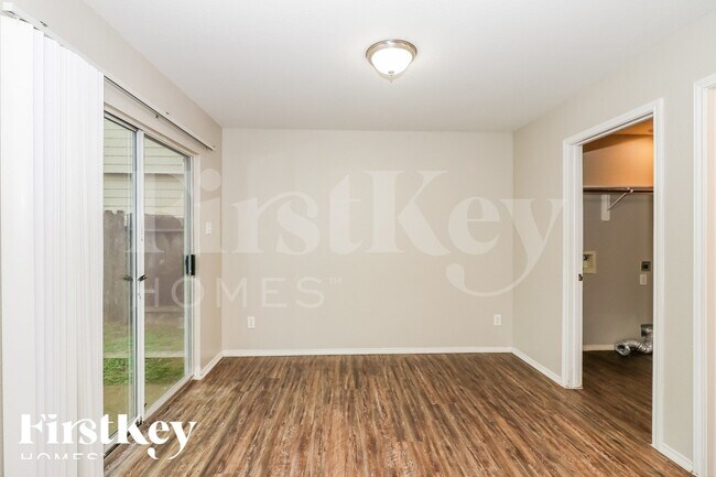 Photo - 3643 Bridgebluff Ln