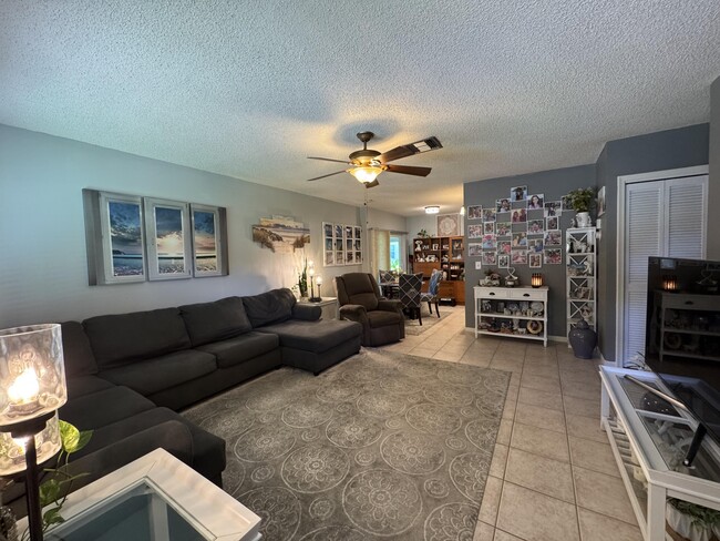 Photo - 2615 SW Natura Ave Casa