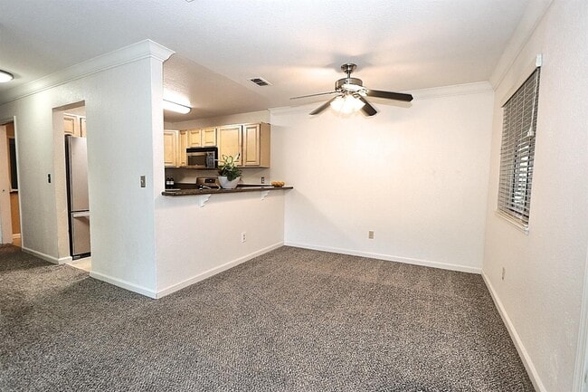 Photo - 11150 Trinity River Dr Unidad 79