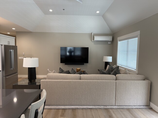 Living Room - 16600 Boones Ferry Rd Unit 203