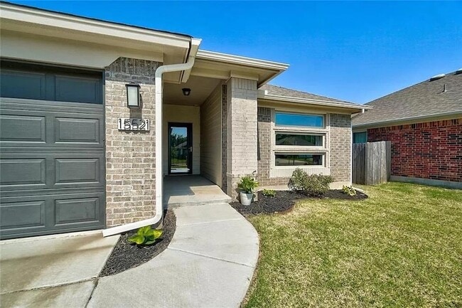 Photo - 15521 Rosedown Dr