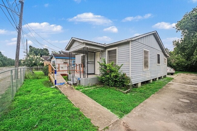 Photo - 3107 Altoona St