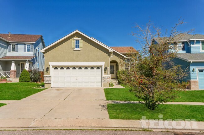 Building Photo - 6421 Lazy Stream Way