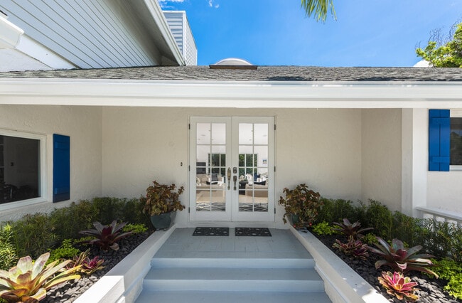 Photo - 3001 Jasmine Ct