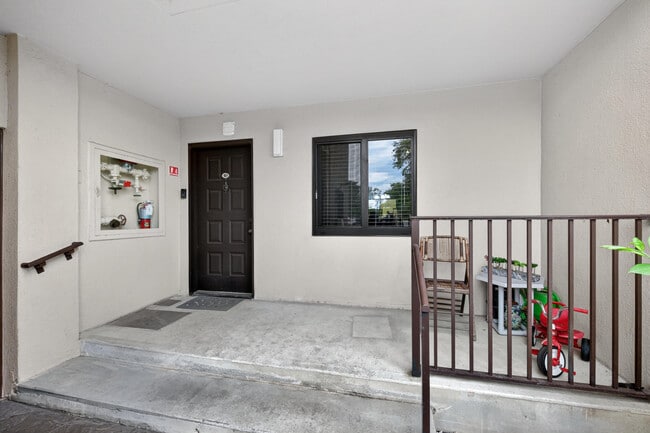 Photo - 2200 S Cypress Bend Dr Unit 101