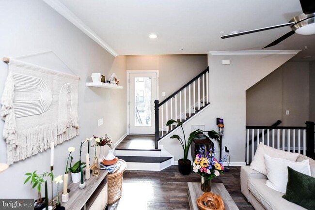 Photo - 5692 Stephanie Tessa Way