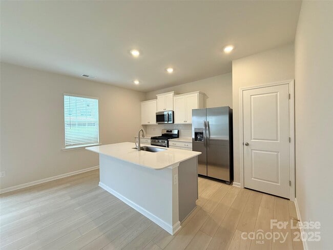 Photo - 6337 Fairfax Ct