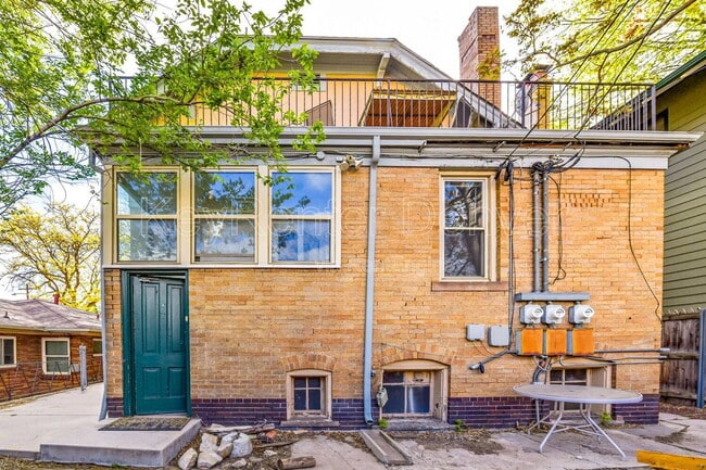 Photo - 1275 Detroit St Unit C