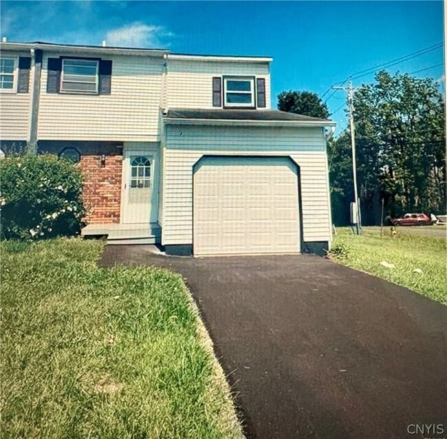 Building Photo - 8050 Lucas Dr