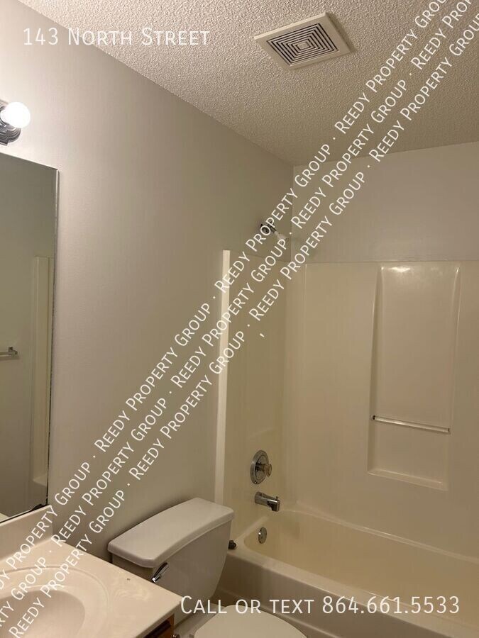 Photo - 143 North St