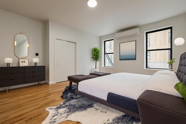 Photo - 346 W 52nd St Unit 3D