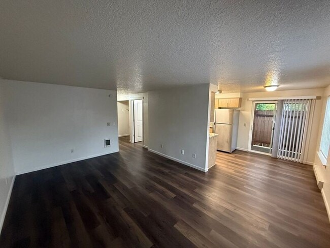 Photo - 1019 Boedies Dr