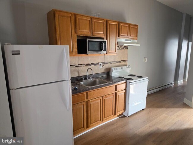 Photo - 4938 Germantown Ave