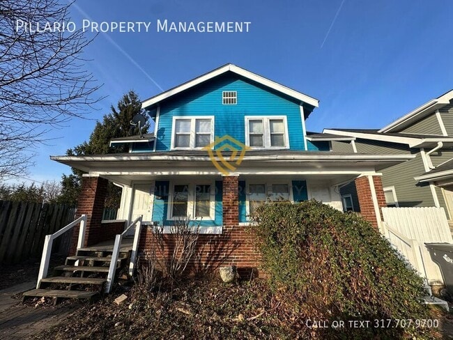 Photo - 28 N LaSalle-