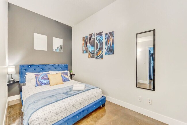 Photo - 135-113 13 Ave SW Unit SI ID1571083P