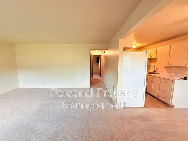 Photo - 700 Garrison Terrace