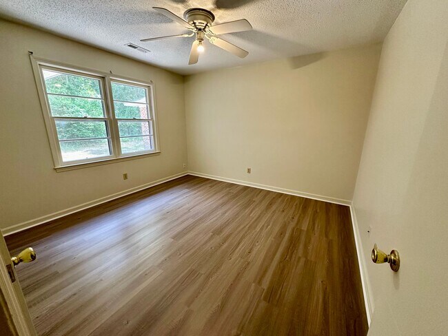 Photo - Country Living!