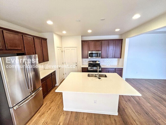 Photo - 10811 N Montane Dr