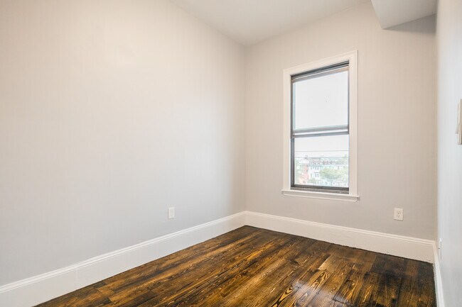 Photo - 344 Saratoga St Unit 3