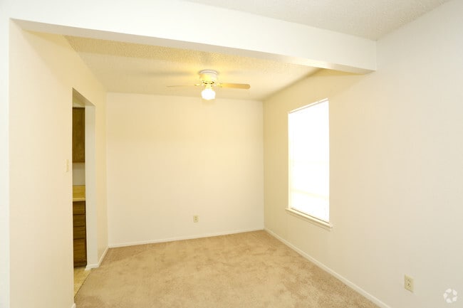 2HAB/1BA - Seville Apartments