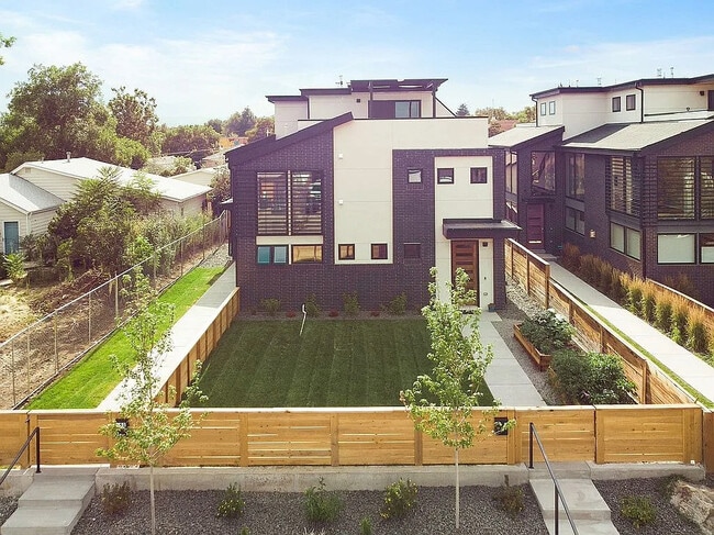 Building Photo - 963 Tennyson St Rental