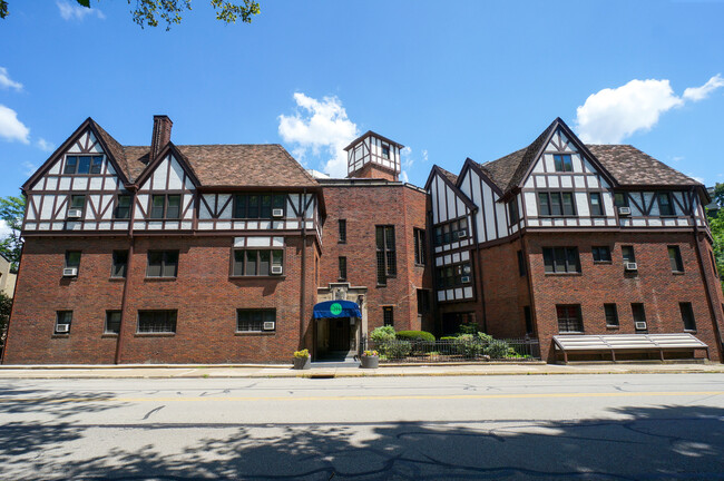 Building Photo - The Schenley Arms Rental