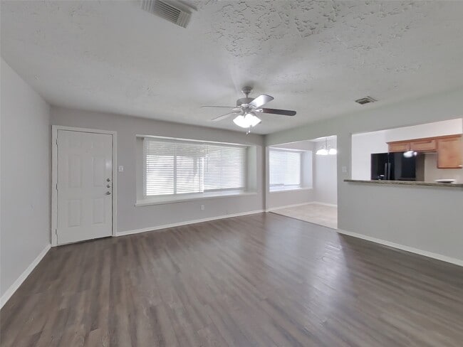 Photo - 4227 Burkegate Dr