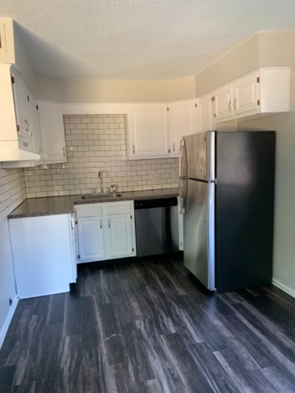 Photo - 3223 Schuetzen Ln