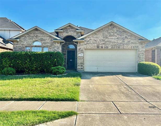 Building Photo - 2108 Priscella Dr