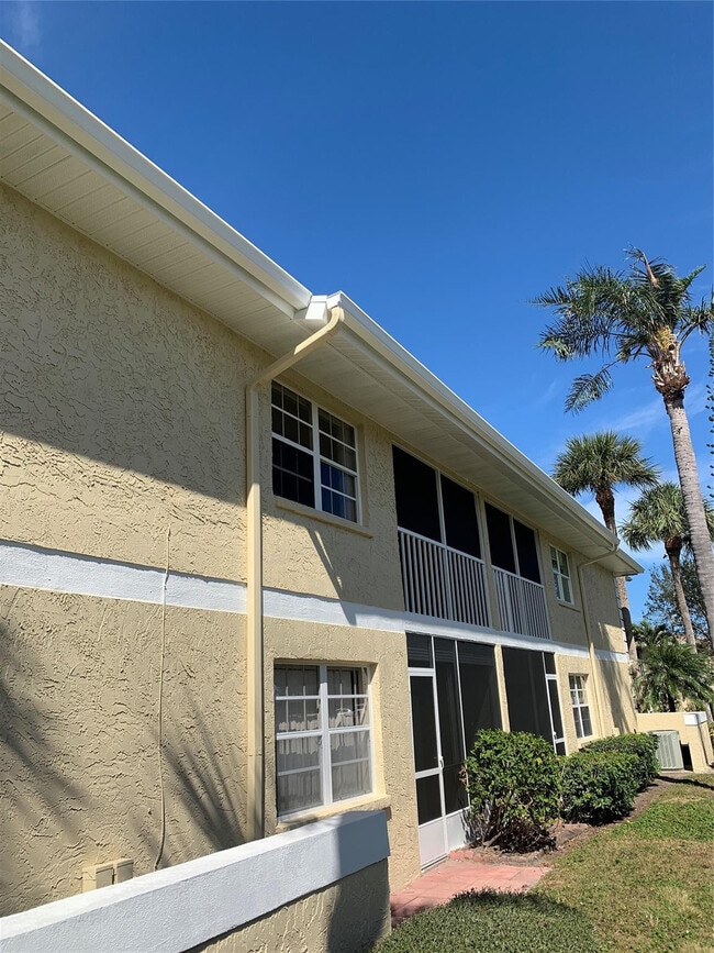 Photo - 1560 SE Royal Green Cir Unit S 204