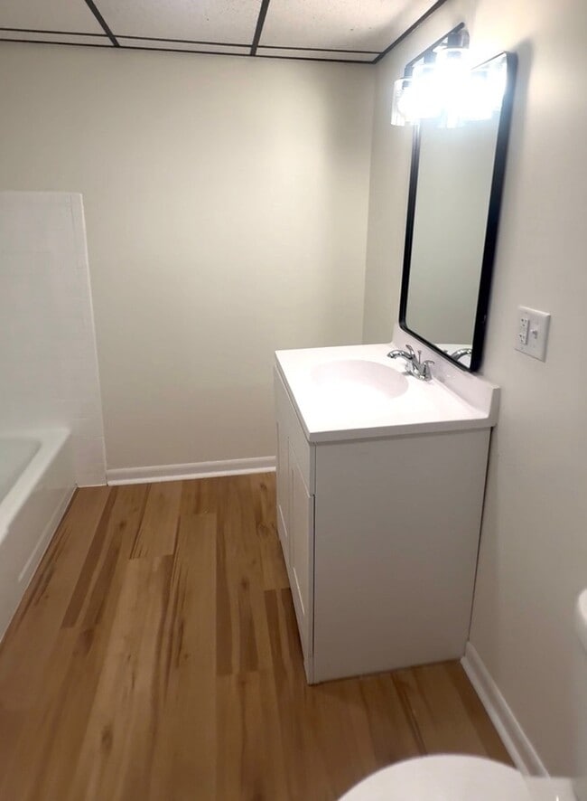 Photo - 609 S 5th Ave