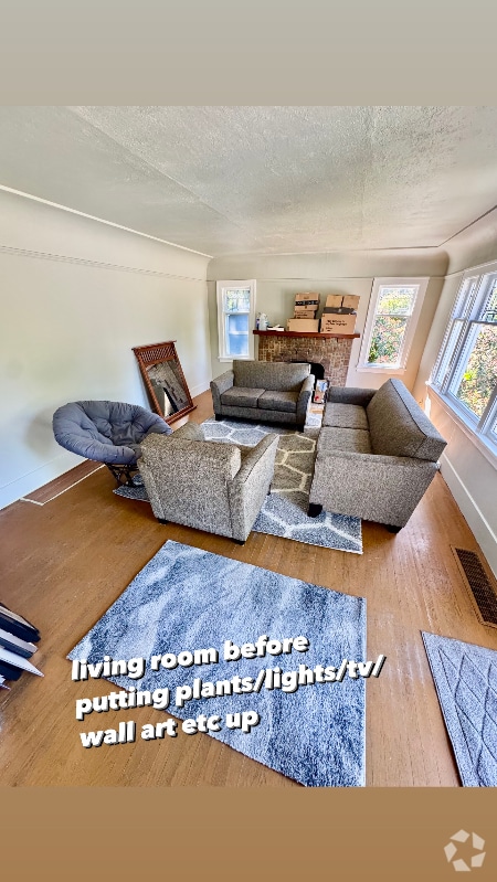 Building Photo - 421 N 125th St Rental