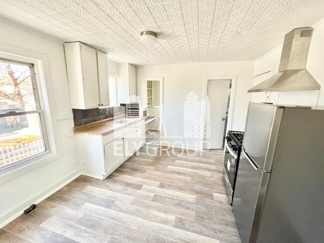 Photo - 9 Manchester St Unit 1