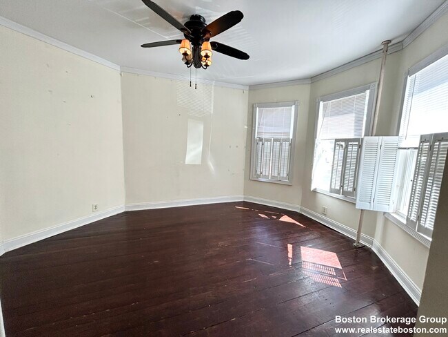 Photo - 17 Sachem St Unit 1