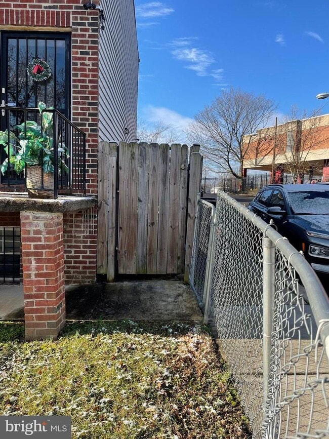 Photo - 5401 James Pl NE Townhome