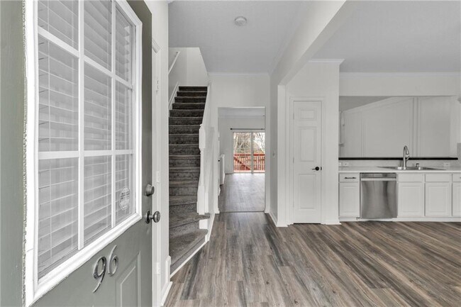 Photo - 9155 Nesbit Ferry Rd