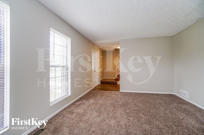 Photo - 2824 Harnet Ct