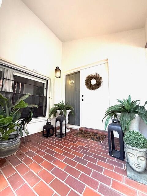 Photo - 665 Hollows Cir