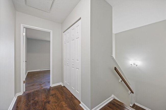 Photo - 64 Savin Park