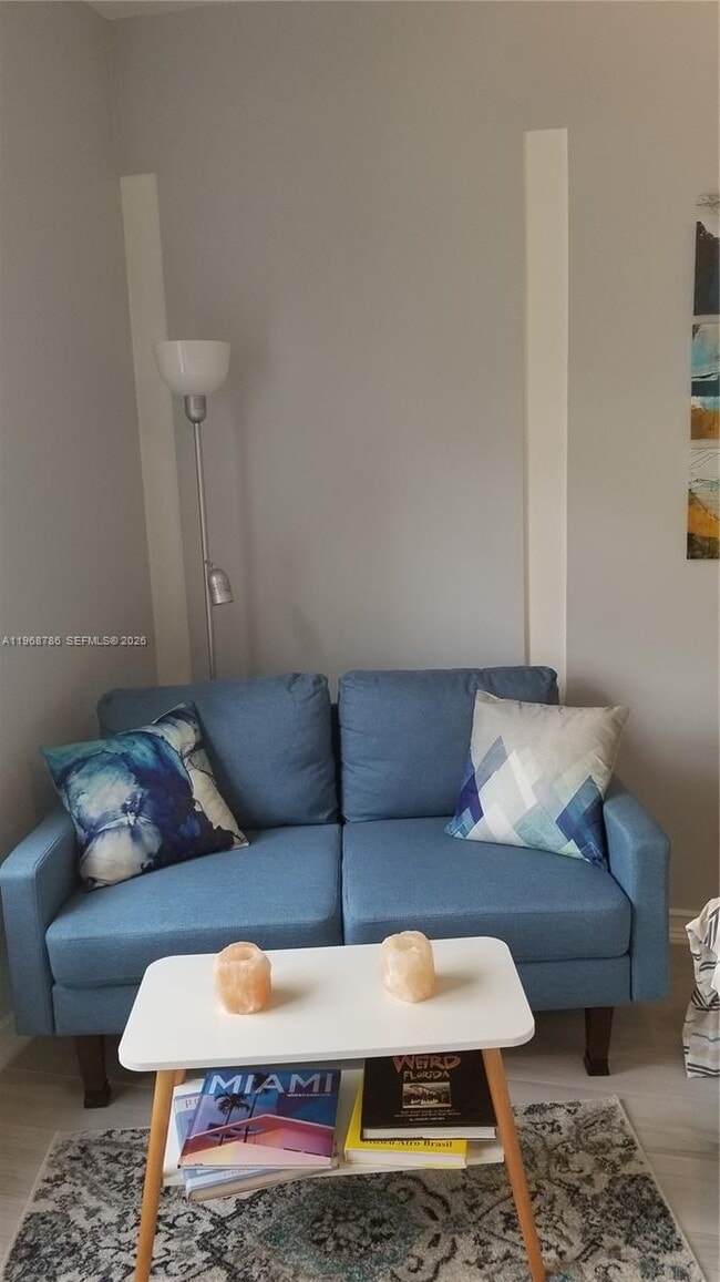 Photo - 7300 Ocean Terrace Unidad 209