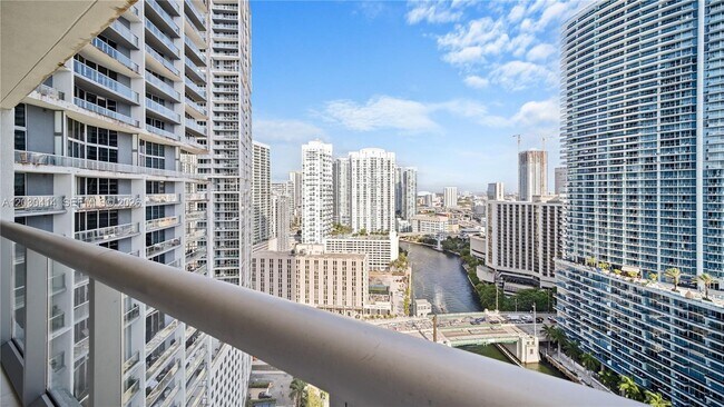 Photo - 465 Brickell Ave Unit 2704