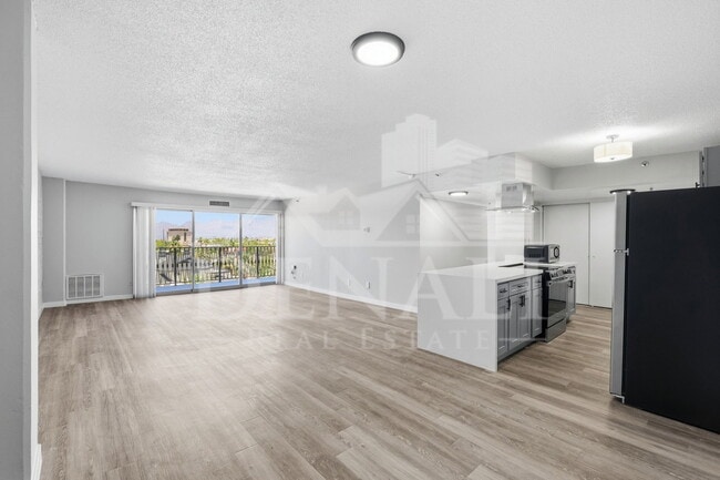 Photo - 425 W Paseo Redondo Unit 6E