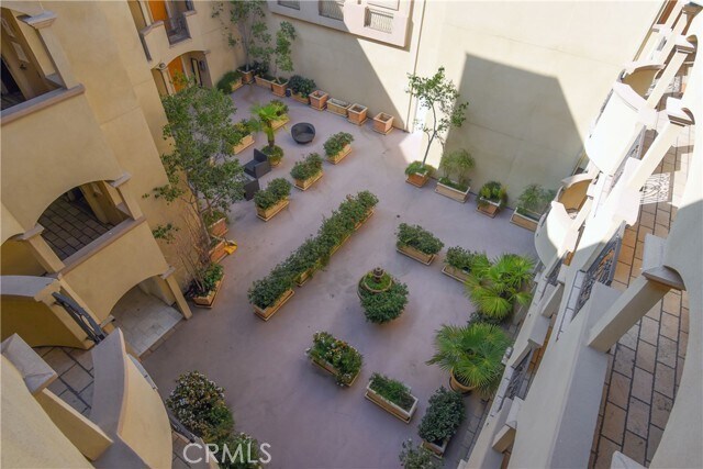 Photo - 11911 Mayfield Ave Unit 204