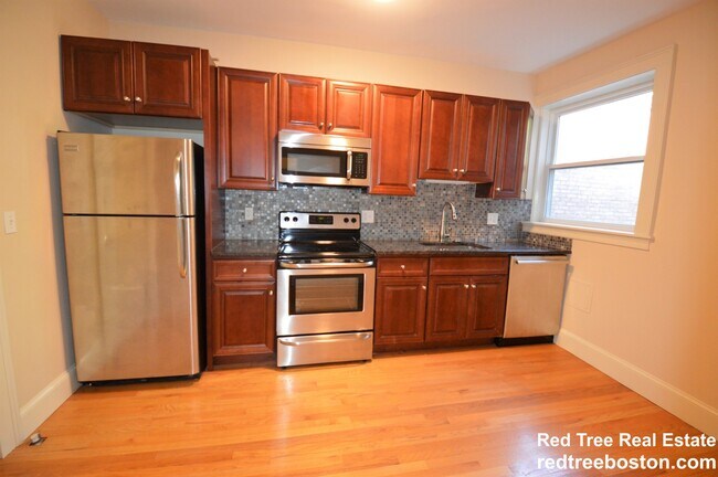 Photo - 35 Saint Paul St Unit 2