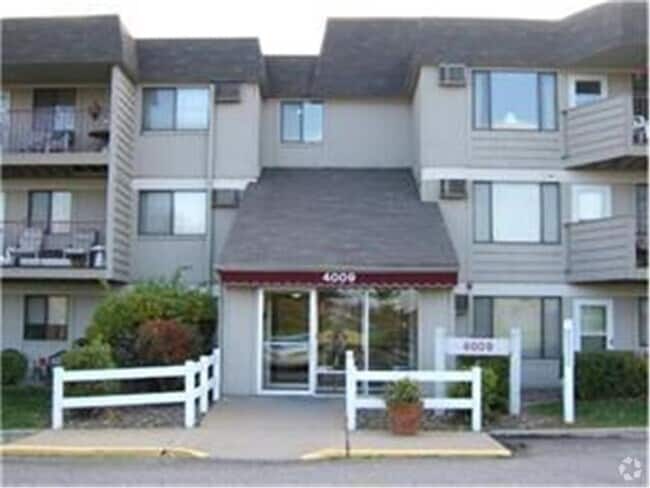 Building Photo - 4009 Heritage Hills Dr Unit 108 Rental