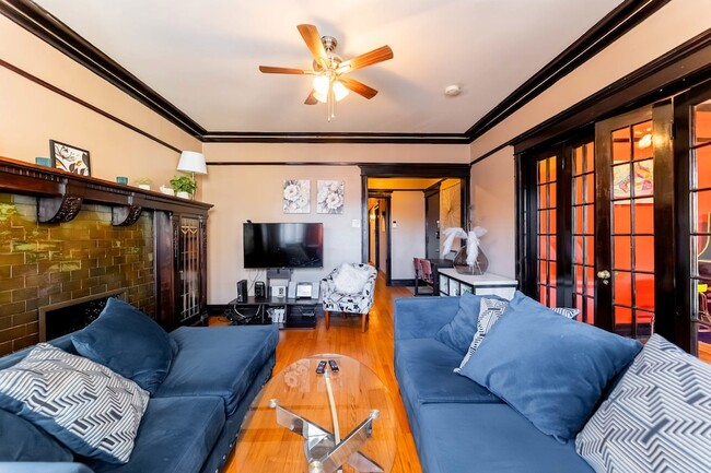 Photo - 6112 S St Lawrence Ave