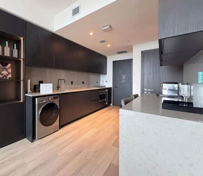 Photo - 20 NE 11th St Unit SI ID1532688P
