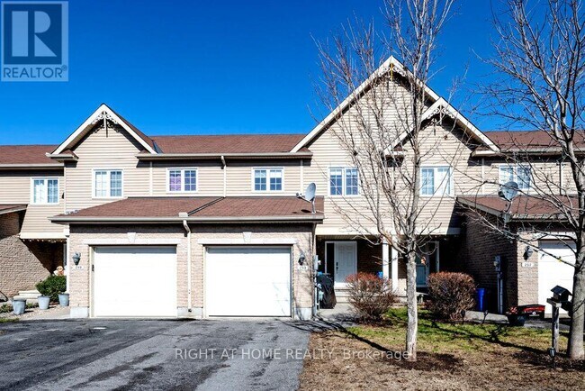 Photo - 253 Eliot St